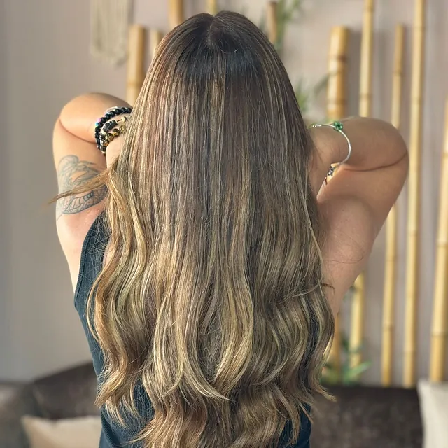 Glow Up Studio Ibiza peinados y cortes de cabello 9